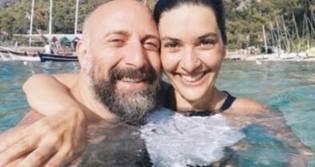 Bergzar Korel ve Halit Ergen Londra Aklamas