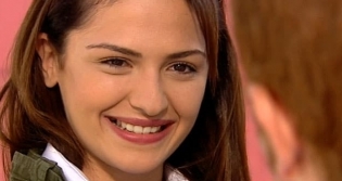 Oyuncu Sinem ztrk