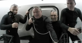 Aya Giden Astronot Szleri