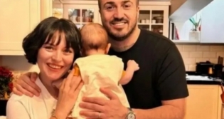 Ezgi Mola