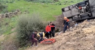 Antalya'da Otob�s Kazas�