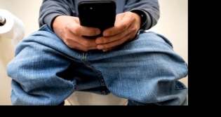 WC de Konu�mak Neye Sebep