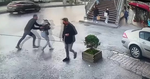 �stanbul'da Ya�and�