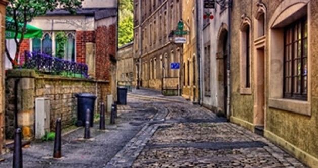 Gece yar�s� haberi verdi