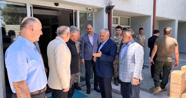 Binali Y�ld�r�m'� Ta��yan Helikopter Acil �ni� Yapt�