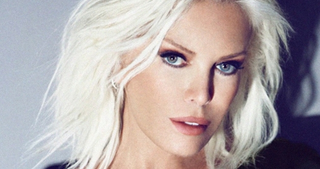 76 ya��nda olan Ajda Pekkan