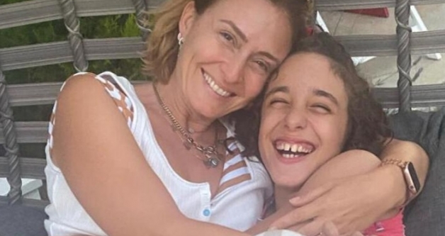 Ceyda D�venci Sa�l�k Durumunu Bildirdi