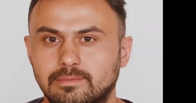 ��e gidiyorum diyerek evden ��kt�