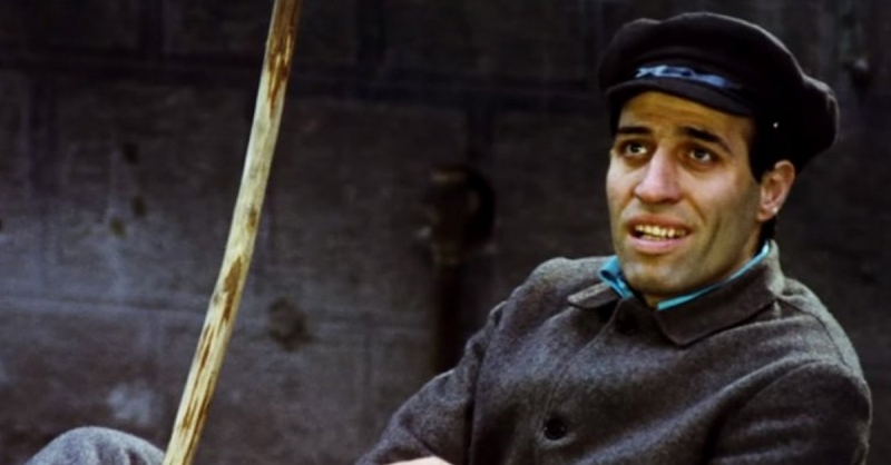 Neden ayn filmde