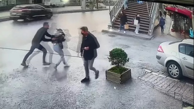 stanbul'da Yaand