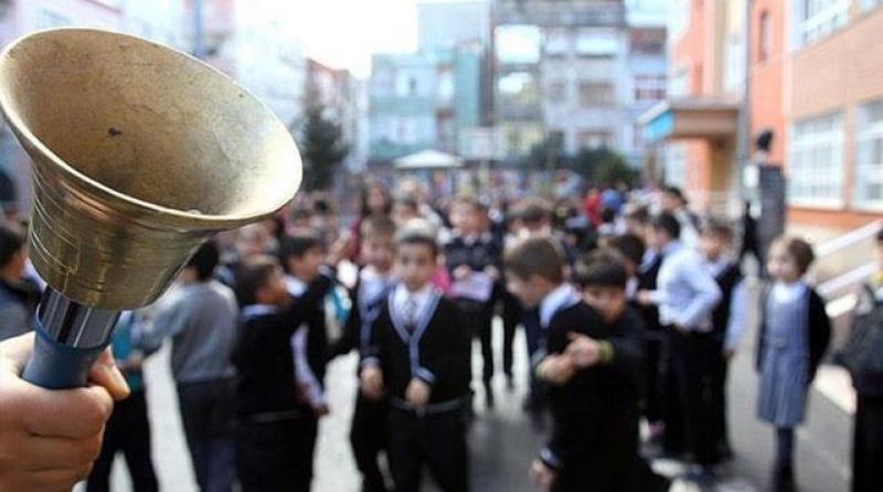 BU YIL OKULLAR ERKEN AILIYOR