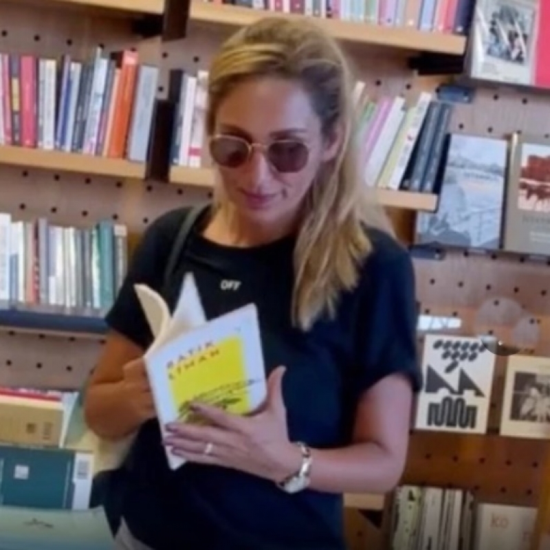 Funda Demir ve Ei