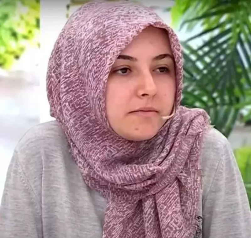 Hava Nur enol Takn Esra Erol'da