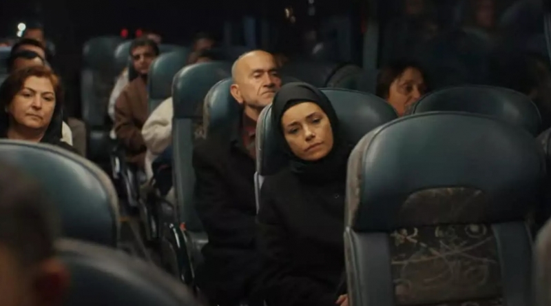Kzl Goncalarda Yeni Sahne