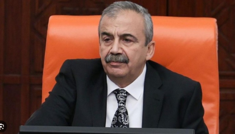 Srr Sreyya nder